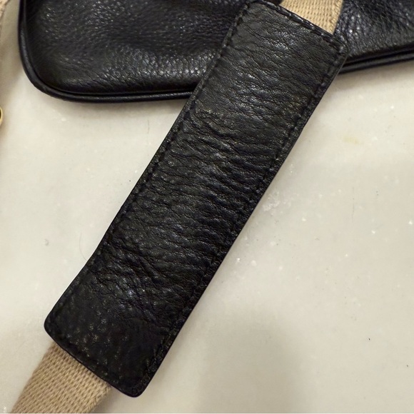Michael Kors Women’s Black Pebbled Leather Crossbody Bag EUC - Picture 6 of 12